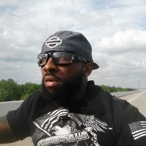 Meet your Posher, Christopher